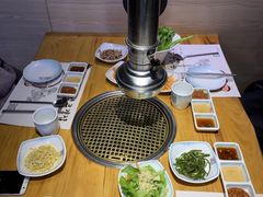 -唯成•韩国炭火烤肉 유성고기