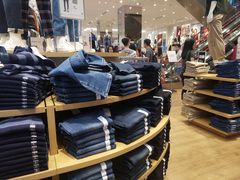 -优衣库(深圳万象天地旗舰店)