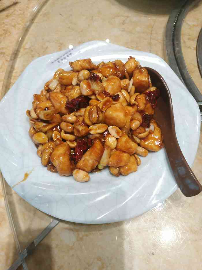 南来顺在大观园西门外有小吃涮锅炒菜这次只要是小吃都统一在前台点餐