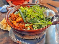 -胡须佬鸡煲四季火锅(海雅缤纷城店)