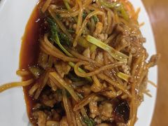 -三居鲁味坊黄焖鸡(山大路店)