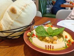 Hummus鹰嘴豆泥酱-ELI FALAFEL Lebanese&Mediterranean黎巴嫩美食(富城路店)