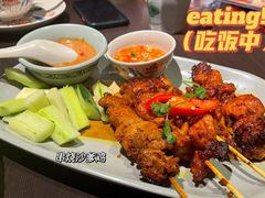 -大头虾越式风味餐厅(光明广场店)