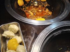 -锅老头海鲜铁锅炖