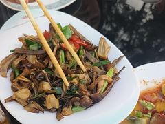 -蘑菇拌面•正宗新疆菜