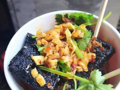 黑色经典臭豆腐-黑色经典臭豆腐·湖南特产(坡子街店)