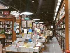 -西西弗书店·矢量咖啡(新光天地店)