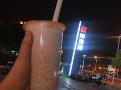 -CoCo都可(银泰店)