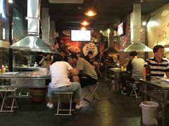 -马路牙子地桌烤肉(工体店)