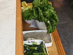 -鲁员外地锅鸡地锅鱼(古墩路店)