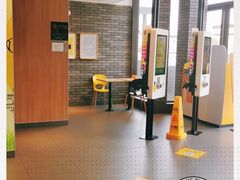 -麦当劳(江滨北路得来速餐厅)