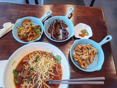 -何必是家面馆 HB noodles&coffee