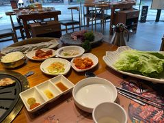 -万兴佳烤肉·长白山老味道(东岸里店)