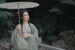 -汉仪华裳汉服馆(打浦桥店)
