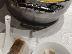 -行家海鲜火锅酒家(静安寺店)