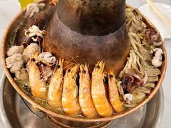 -一口猪海鲜浑锅·东北家常菜