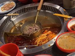 -醉董牛川派鲜肉自选火锅(烟台店)