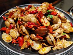 香辣花蛤-虾宝贝胶东海鲜·渔家菜(小西天店)