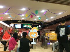 等位区-德得轩烤涮一体自助餐厅(王府井店)