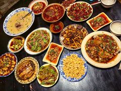 -醉八仙热酒馆(渝中店)