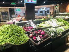 -中百仓储超市有限公司(越秀星汇维港店)