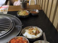 -GOGIYA·咕叽吖韩国传统烤肉店(东方新天地店)