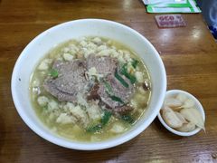 牛肉泡馍-刘信牛羊肉小炒泡馍(回民街店)