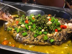 -令狐冲·炭烤活鱼(宝龙店)