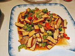 -春天里餐厅(西田城店)