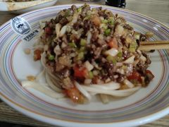 -歹歹的加个面过油肉拌面
