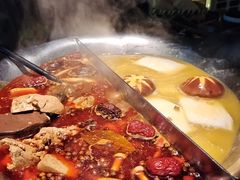 -湊湊火锅·茶憩(杭州湖滨银泰in77店)