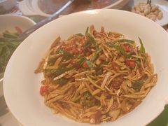 -鑫小城故事·藕汤·家常菜(台北一路总店)