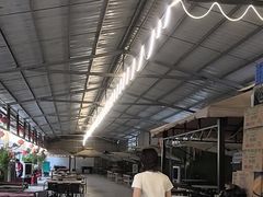-光头佬室内钓虾场·烧烤·团建·亲子(中山八路店)