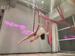 -桃秘钢管舞 Peach Pole Fitness