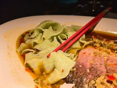 配手工菠菜面-凤凰湘语·湘粤鲜融(浦东旗舰店)