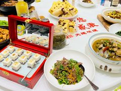 -品海楼·大连海胆锅贴馆(东港店)