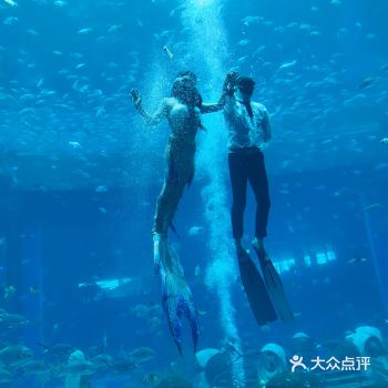 我的天 我在里面 一直在吃火锅