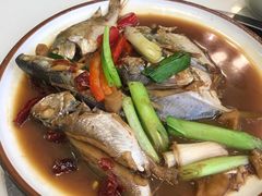 -鑫悦楼煎蟹·16年海鲜大排档
