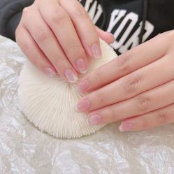 -灰姑娘美甲美睫馆