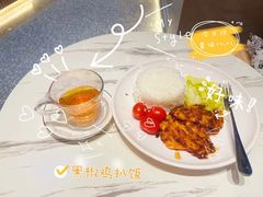 黑椒鸡扒饭-小馋猫(佳兆业西山吓庭苑店)