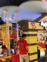 -MELAND CLUB亲子乐园•派对(虹桥万象城店)