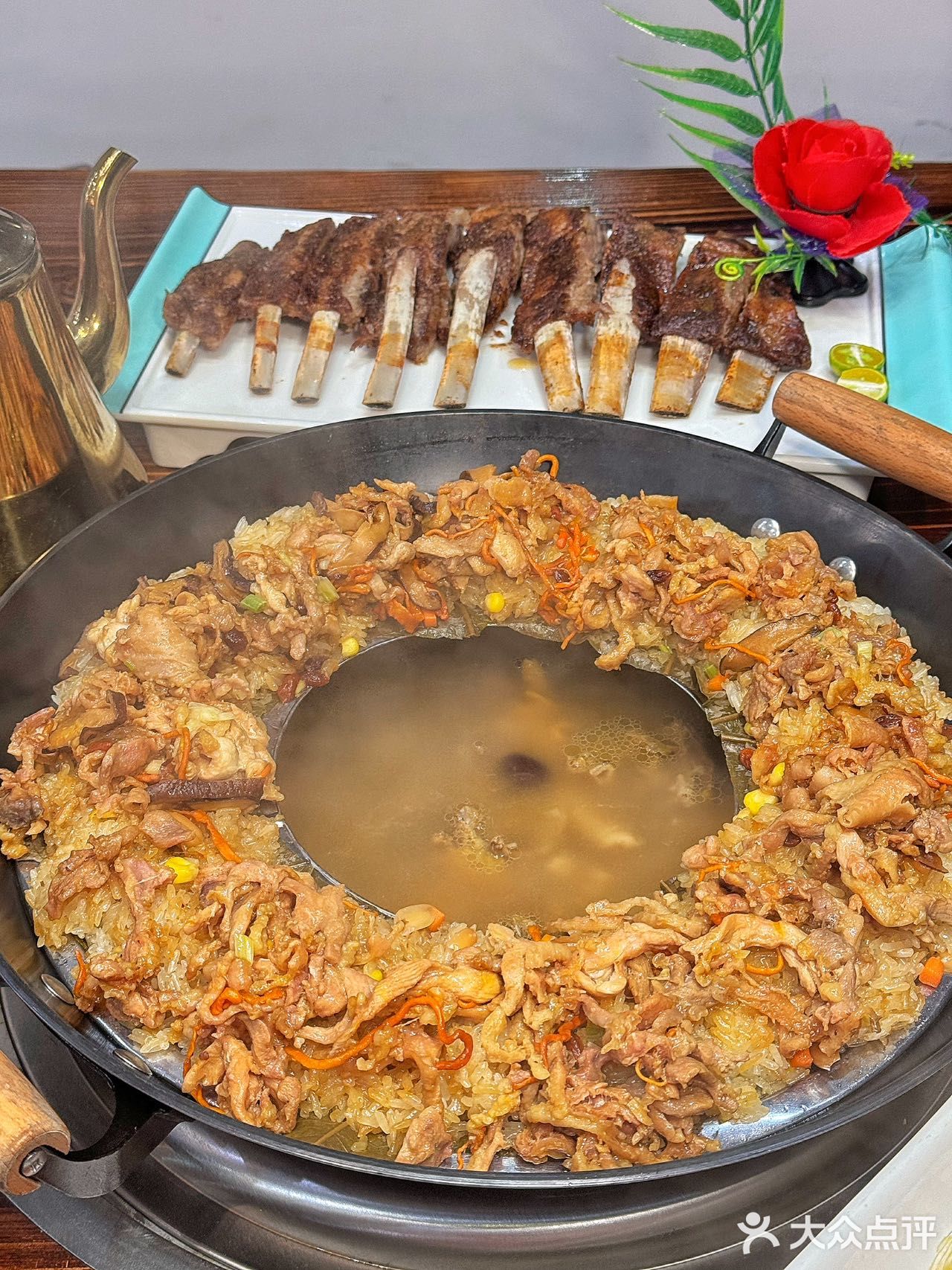 大吉大利今晚吃鸡，吃靓鸡就来糯米鸡！