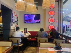 大堂-左庭右院鲜牛肉火锅(金山万达店)