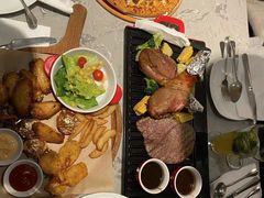 -必胜客(东三路店)