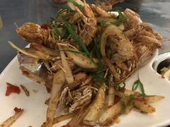 -覃记海鲜美食餐厅