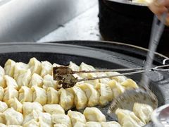 -黄阿姨锅贴大王(万航渡路店)