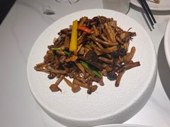 -羲和雅苑•北京烤鸭(国贸商城店)