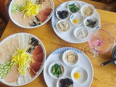 -桥香园过桥米线(国贸店)