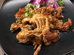 黑椒蒜香软壳蟹-Ruen Urai