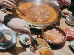 -野山舂·贵州现舂酸汤牛肉(东山店)